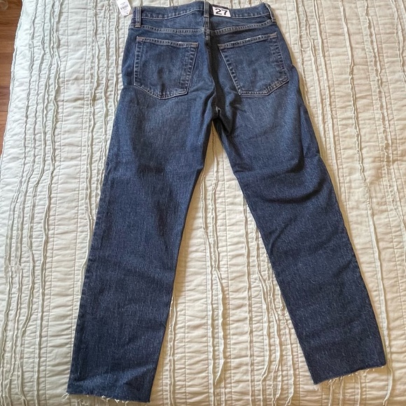 Gap Cheeky Straight High Rise Denim. Size 27/4. Never been worn. - Picture 5 of 5